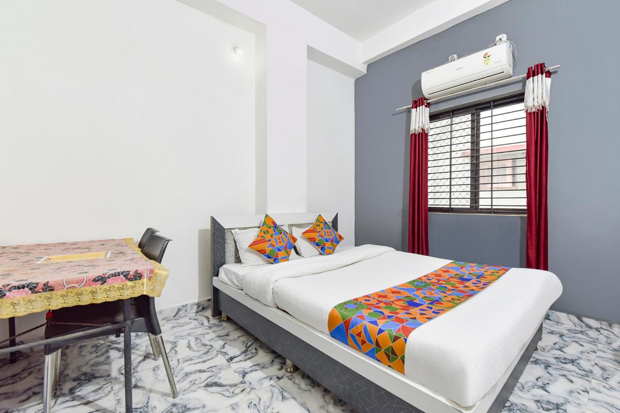 OYO 42646 Hotel Soni Palace Ujjain Esterno foto
